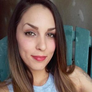 Meet your Posher, Sharay