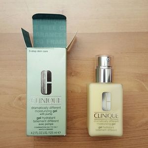 Clinique dramatically different moisturizing gel