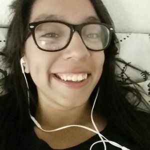 Meet your Posher, Graciela