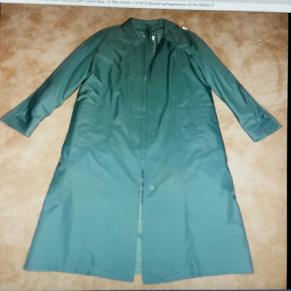 TOTES ELEGANT LONG FANCY COAT. Removable quilted thin puffer lining -
