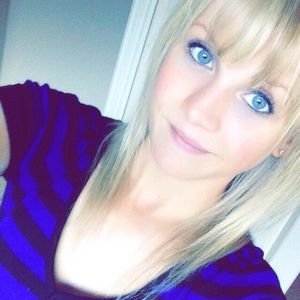 Meet your Posher, Anne