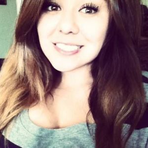 Meet your Posher, Alexia