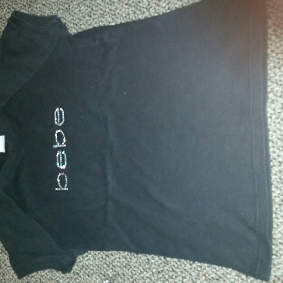 3 beb? shirts
