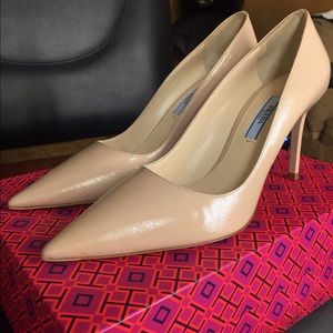 PRADA designer heel tan patent leather size 7.5