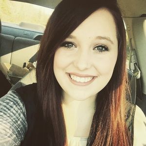 Meet your Posher, Savannah