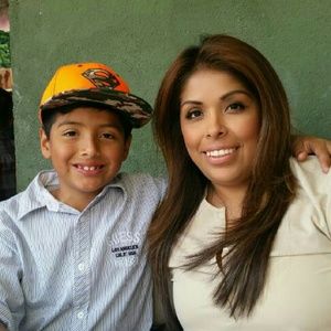 Meet your Posher, Ivania