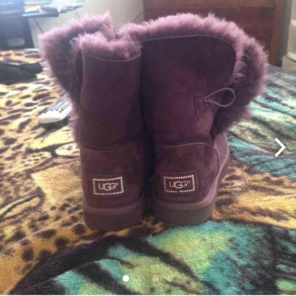 Bailey button bling uggs