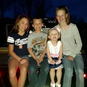 Meet your Posher, Kami