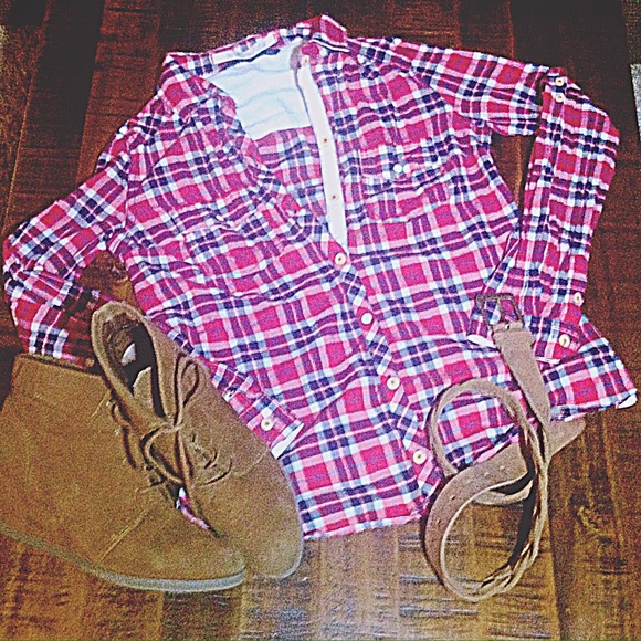 Zara plaid white accent light cotton button up! - Picture 1 of 4