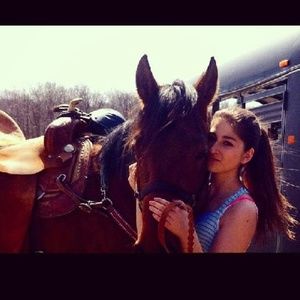 Meet your Posher, Carrie