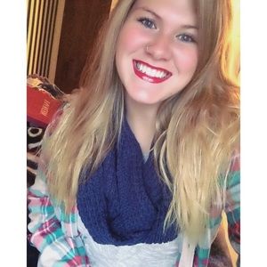 Meet your Posher, Shelby