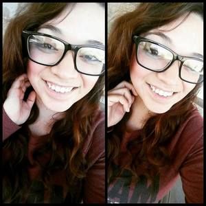 Meet your Posher, Lorena