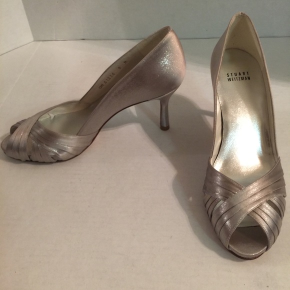 Authentic Stuart Weitzman (with code) - Picture 2 of 4