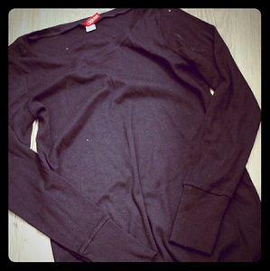 Long sleeve, long sweater in black