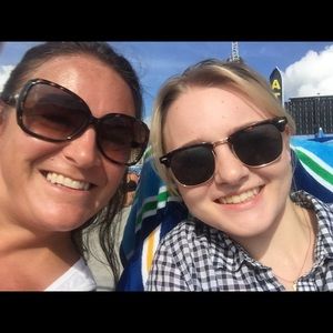 Meet your Posher, Tracy