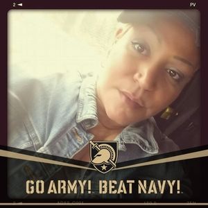 Meet your Posher, Gladys