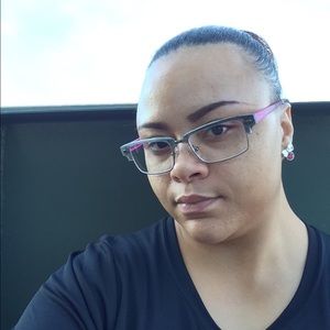 Meet your Posher, Cleo