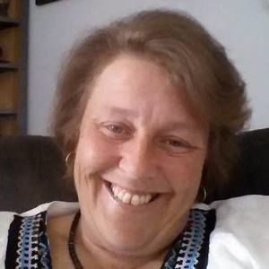 Meet your Posher, Lauralee