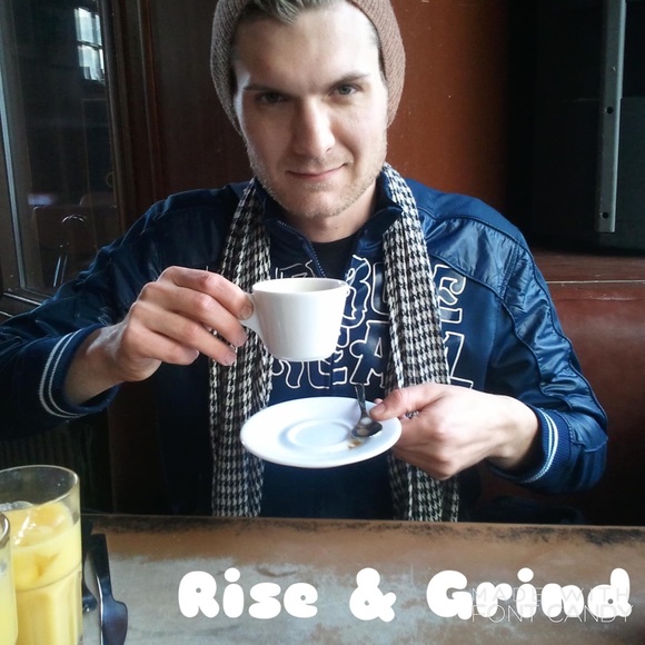 Clothing ♻️ Collective - Picture 7 of 8