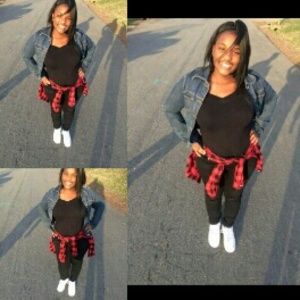 Meet your Posher, Nicole