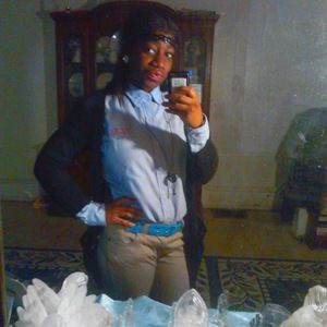 Meet your Posher, Crystal