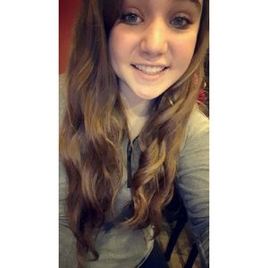 Meet your Posher, Jillian