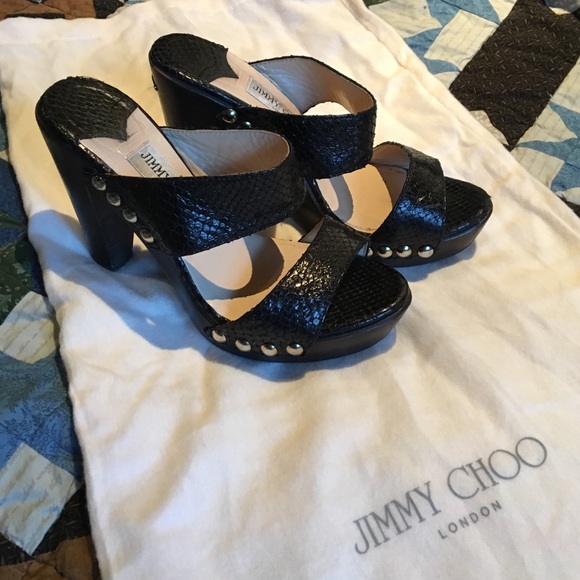Jimmy Choo black snakeskin heels!! Sz37