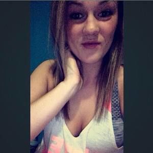 Meet your Posher, Niki