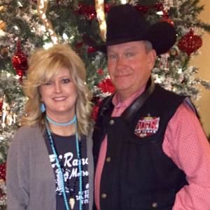 Meet your Posher, Leslie