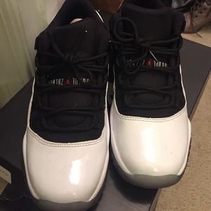 💯 Air Jordan 11 Retro Low