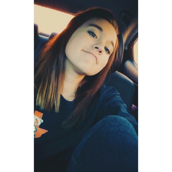 Meet your Posher, Rachel - Picture 1 of 1