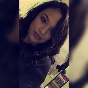 Meet your Posher, Sabrina