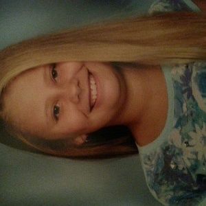 Meet your Posher, Kelly