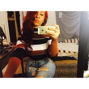 Meet your Posher, Stephanie