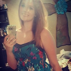 Meet your Posher, Hailee