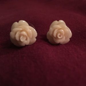 Vintage Inspired Rose Earrings