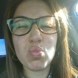 Meet your Posher, Jenny