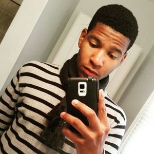 Meet your Posher, Dimitri