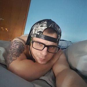 Meet your Posher, Garrett