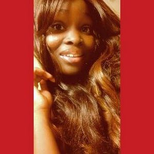 Meet your Posher, Latoia