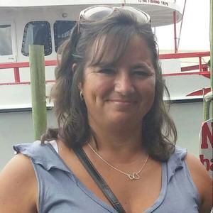 Meet your Posher, Sherry