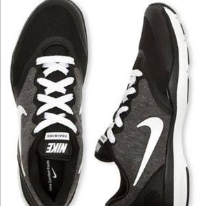 Nike In Season Size 6.5 Brand New