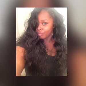 Meet your Posher, Tracii