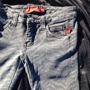BLACK/GREY TRIPP NYC ZEBRA STRETCH JEANS SIZE 1
