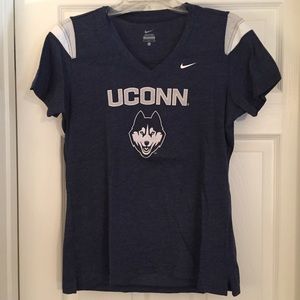 Like New Nike UConn Shirt