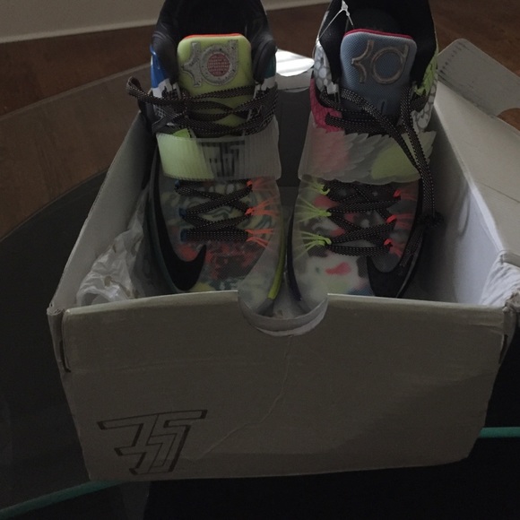 2015 KD Vll EP size 7 NIKE