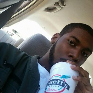 Meet your Posher, Jacquez