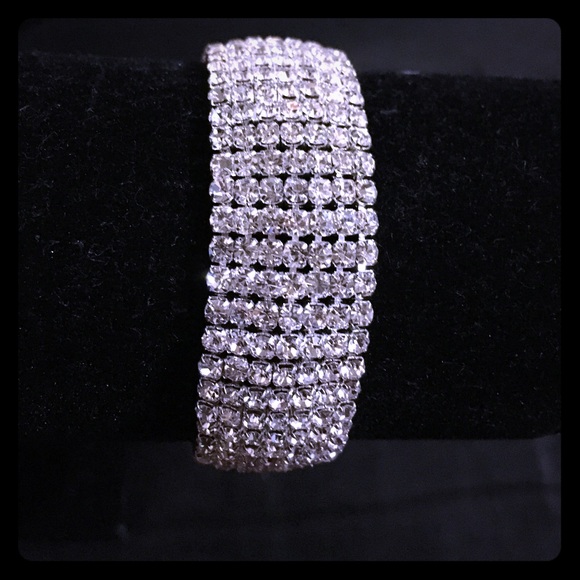 Dressy braclet