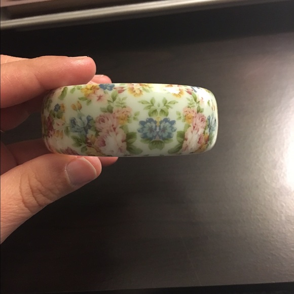 Floral Bangle
