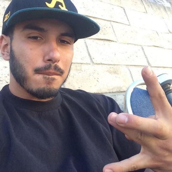 Meet your Posher, Andrew - Picture 1 of 1